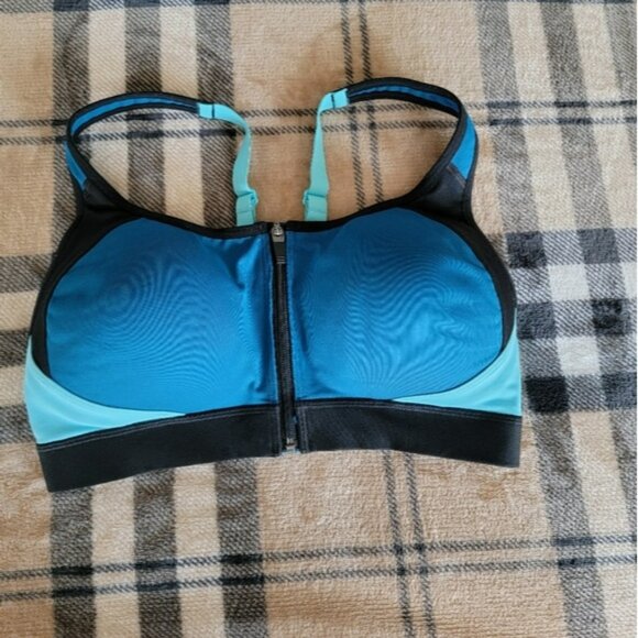 Champion Sport Bra - Picture 2 of 6